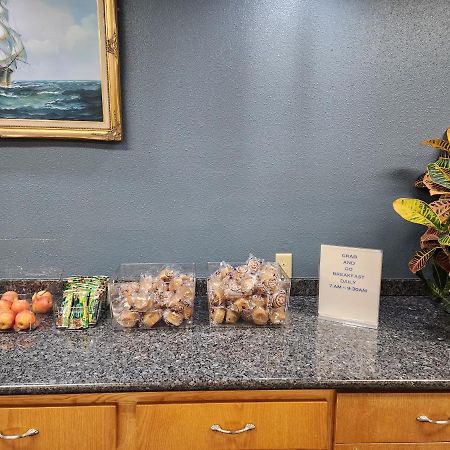 Anchor Beach Inn Crescent City Esterno foto
