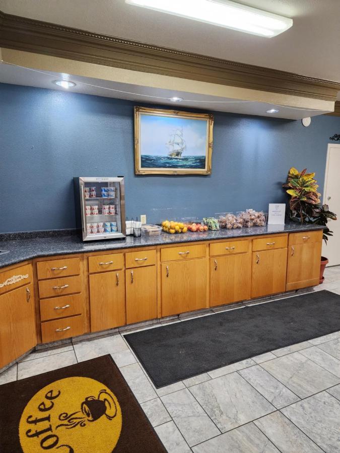 Anchor Beach Inn Crescent City Esterno foto