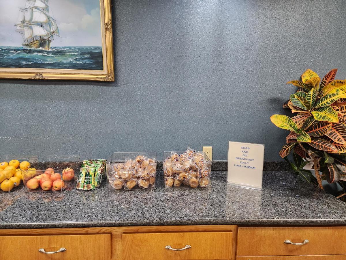 Anchor Beach Inn Crescent City Esterno foto