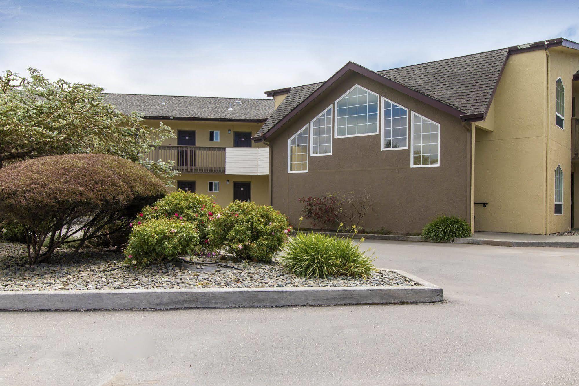 Anchor Beach Inn Crescent City Esterno foto